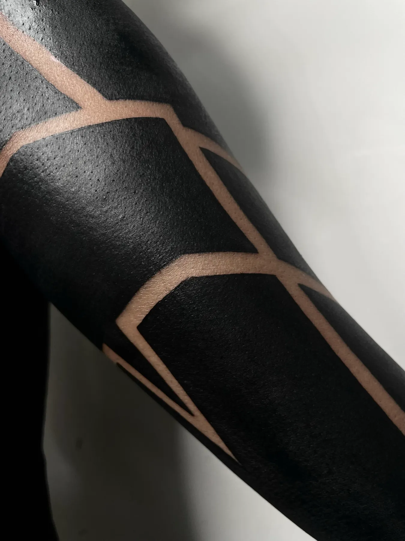 Geometric Half Sleeve — Blackout tattoo by Nillattt, photo 2