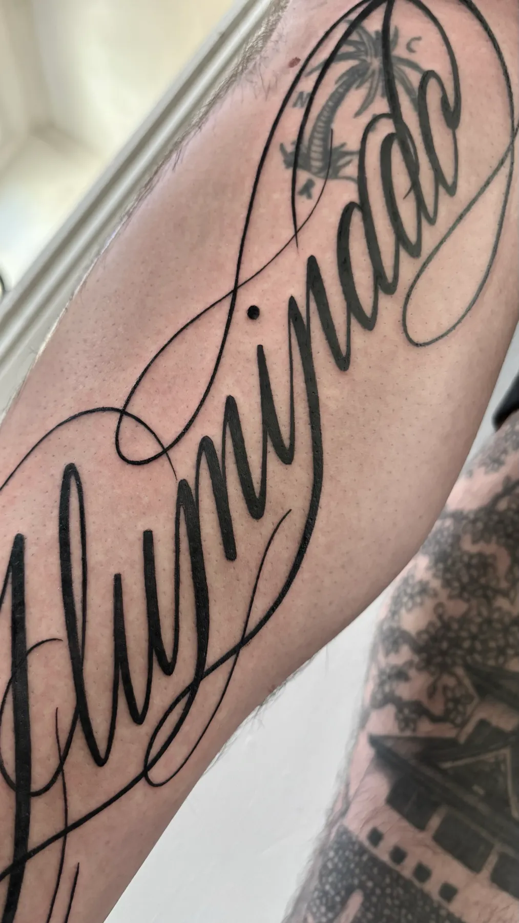 Iluminado — tatuaje Blackwork de Nillattt, foto 2