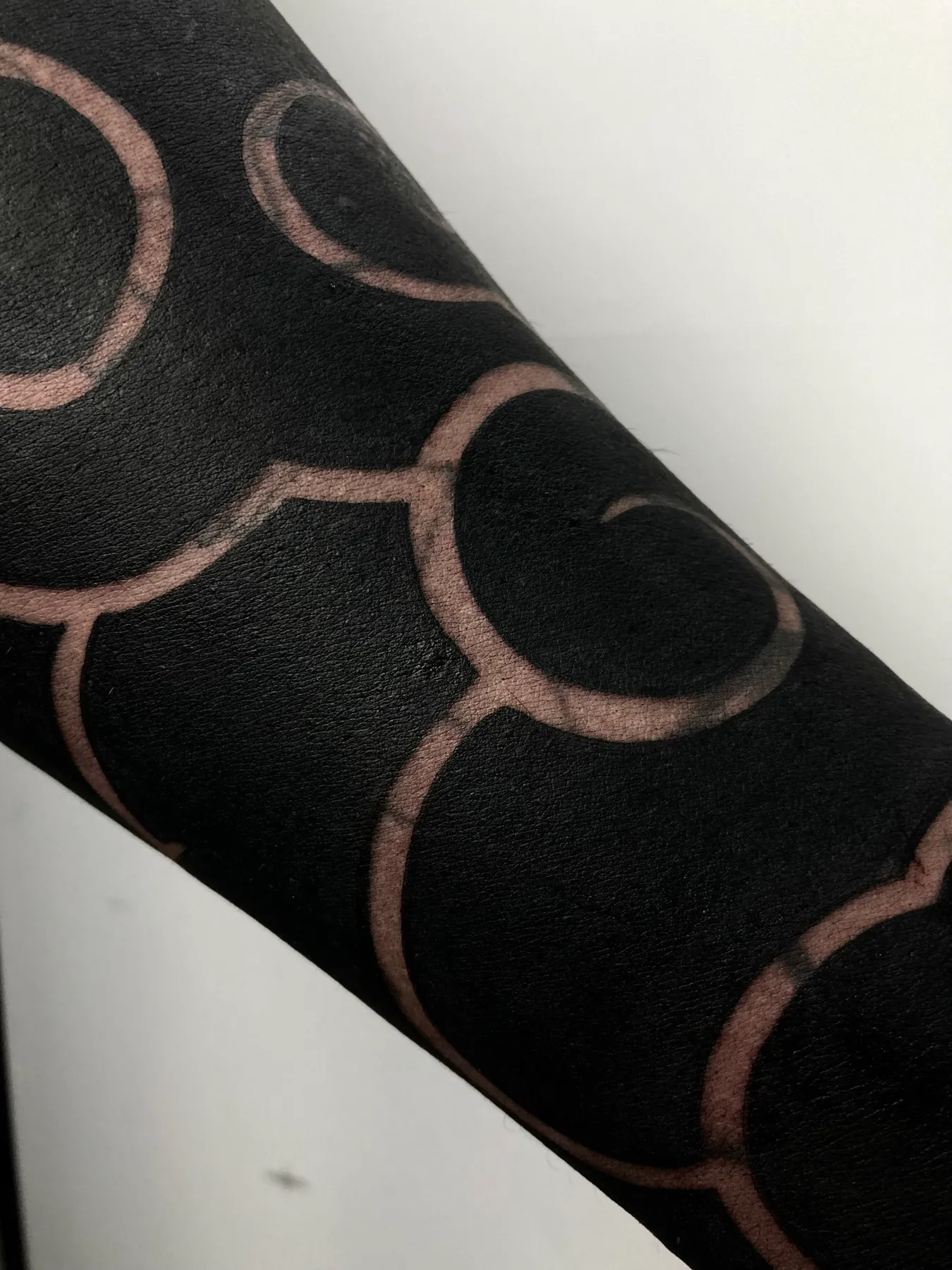 Nubes Japonesas — tatuaje Blackout de Nillattt, foto 4