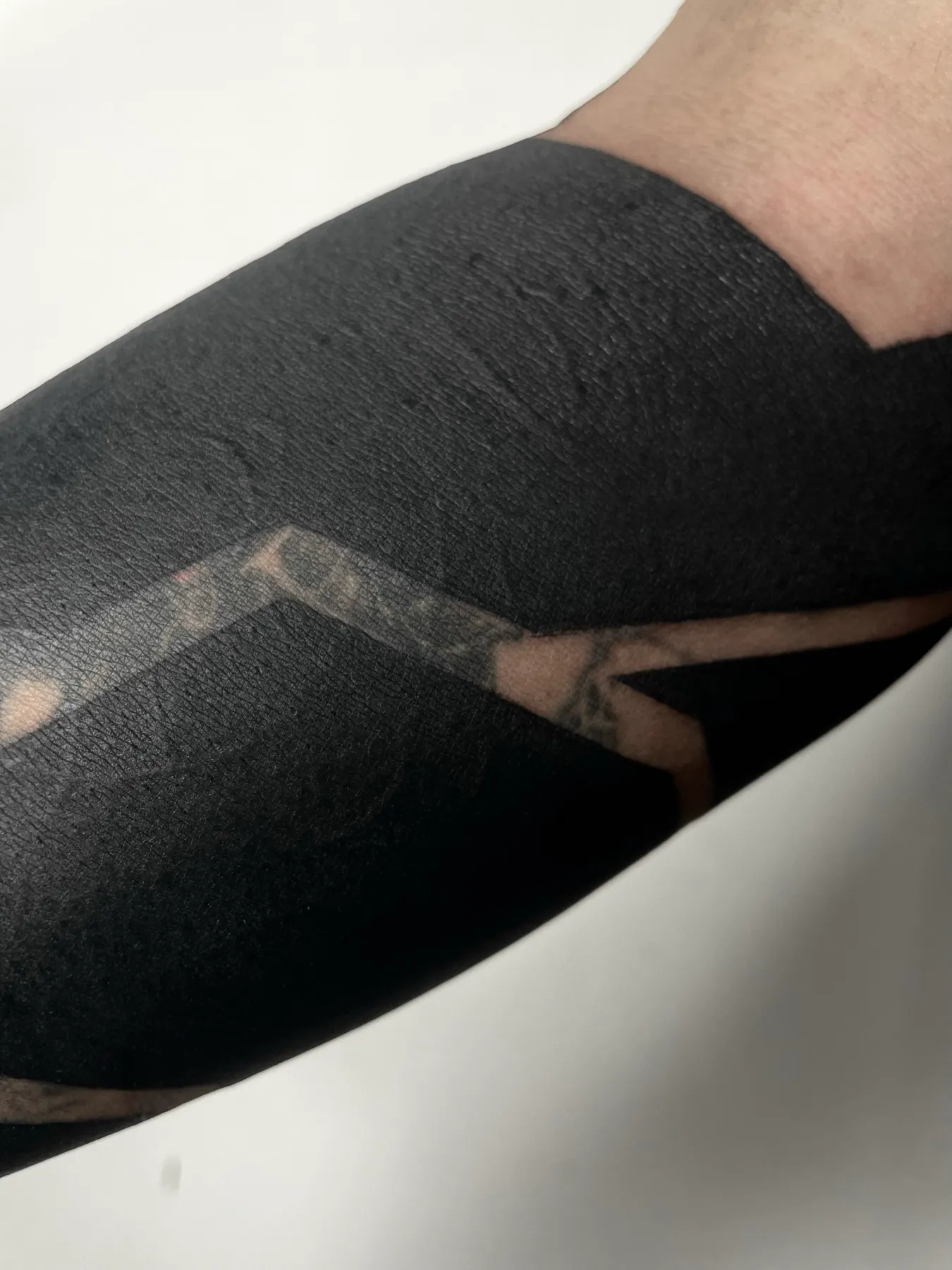 Chevron Texturizado — tatuaje Blackout de Nillattt, foto 2