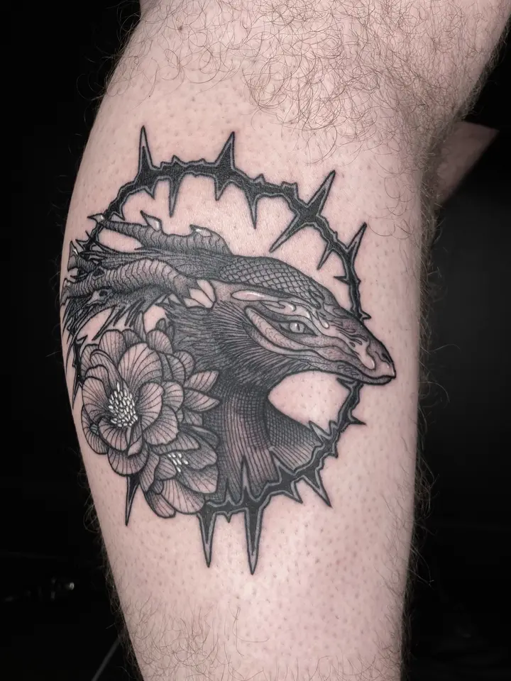 Thorned Dragon — Blackwork tattoo by Nillattt, photo 1
