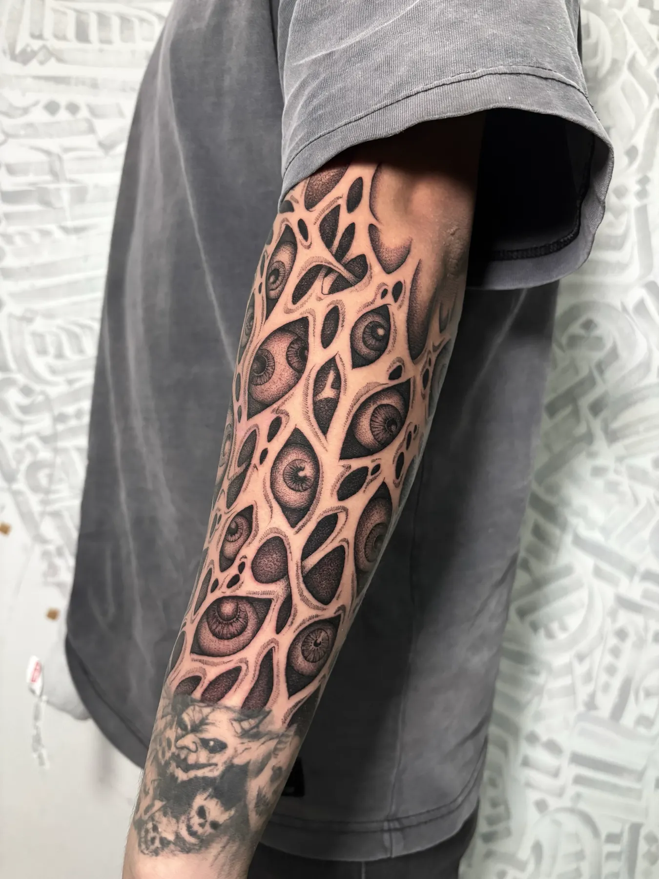 Manga de los Mil Ojos — tatuaje Blackwork de Nillattt, foto 2
