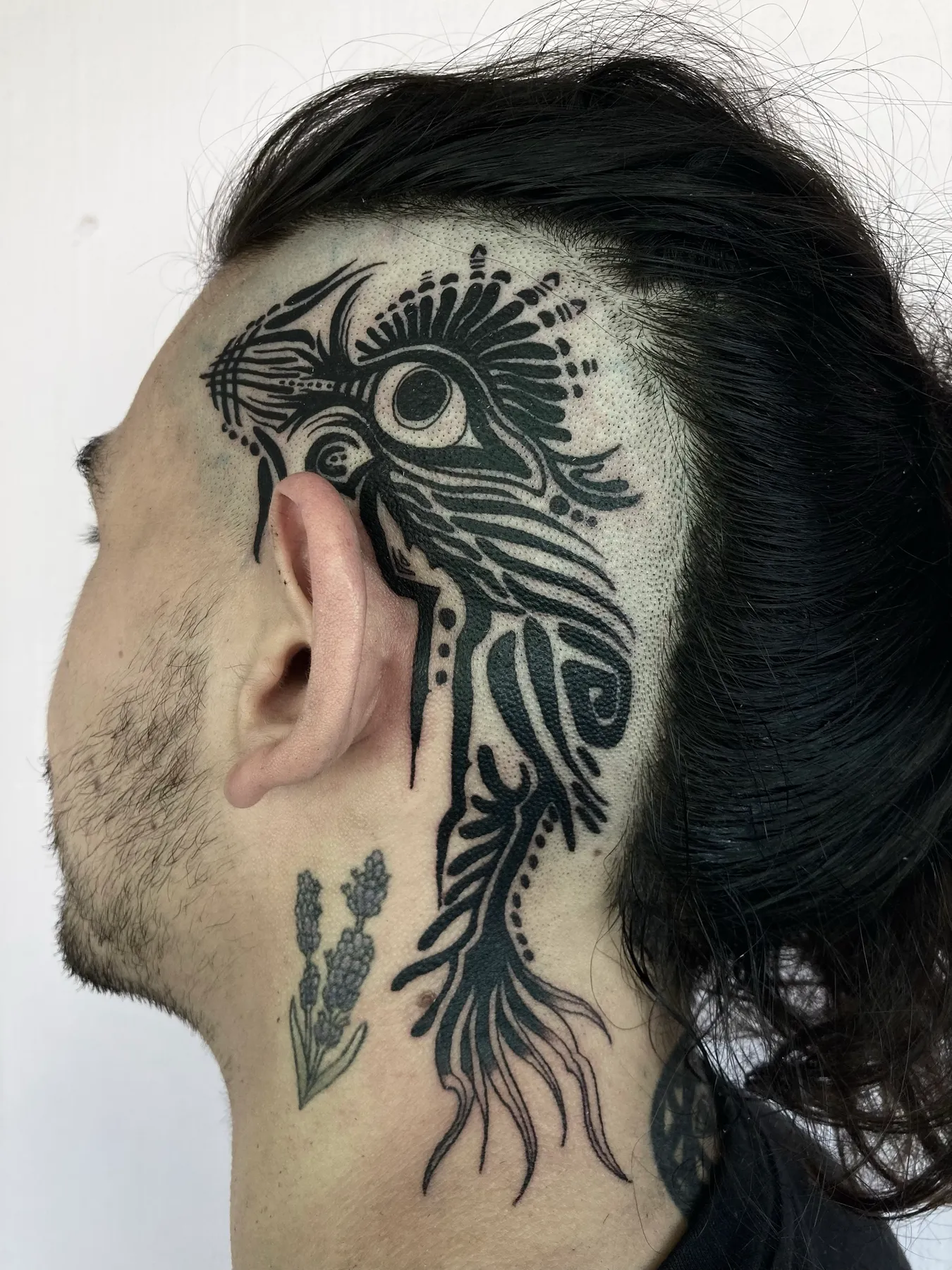 Cabeza Tribal — tatuaje Blackwork de Nillattt, foto 2